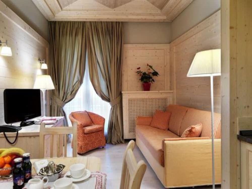 Radisson Residences Savoia Palace Cortina dʼAmpezzo Eksteriør billede