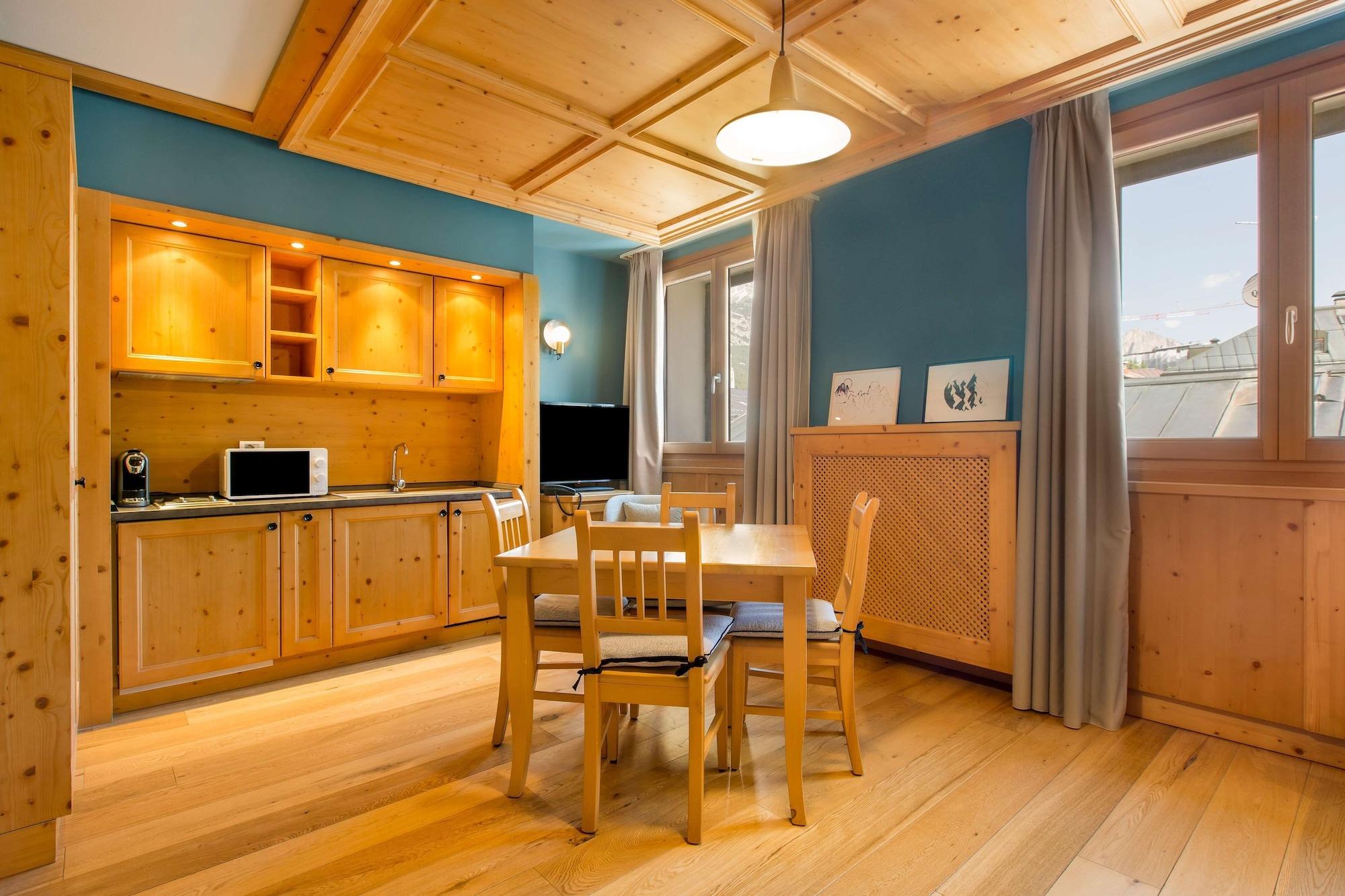 Radisson Residences Savoia Palace Cortina dʼAmpezzo Eksteriør billede
